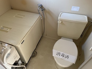 バス・シャワールーム　☆追い焚きが可能なバランス釜タイプの浴室です☆