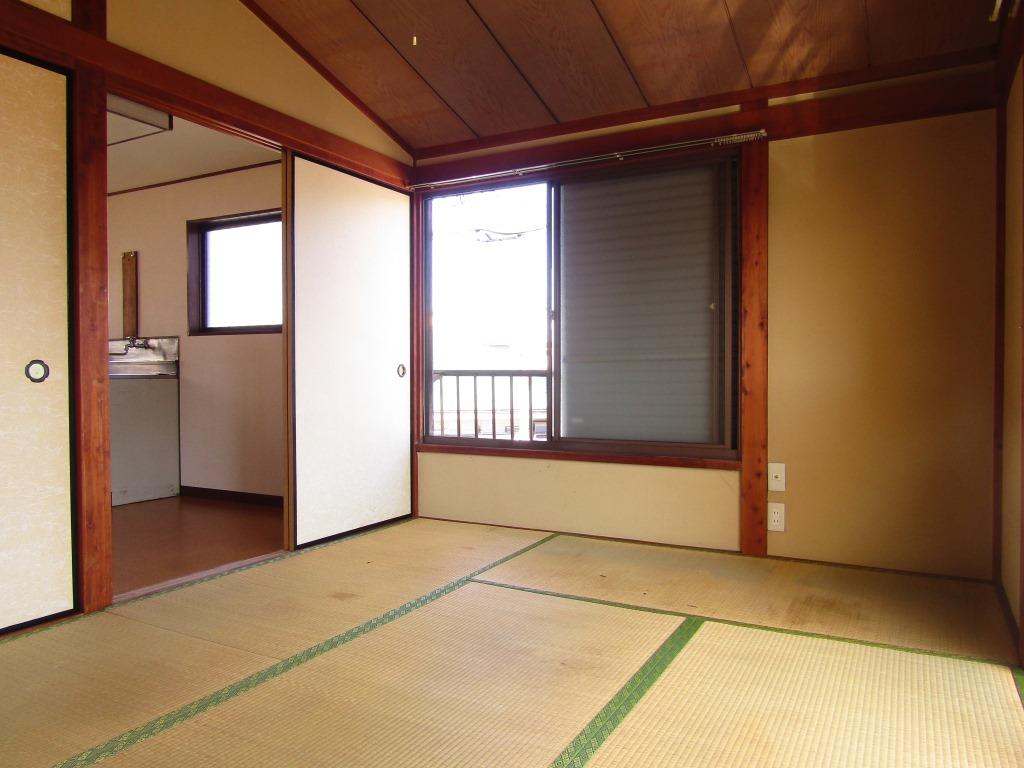 居室・リビング　入居時エアコン設置