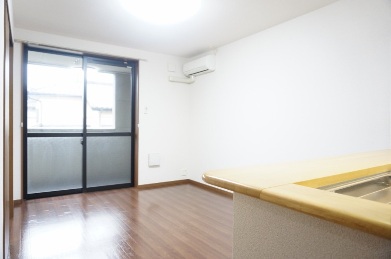 居室・リビング　図面と現状に相違がある場合には現状を優先