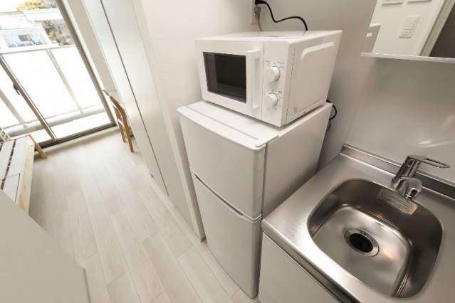 キッチン　電子レンジ・冷蔵庫