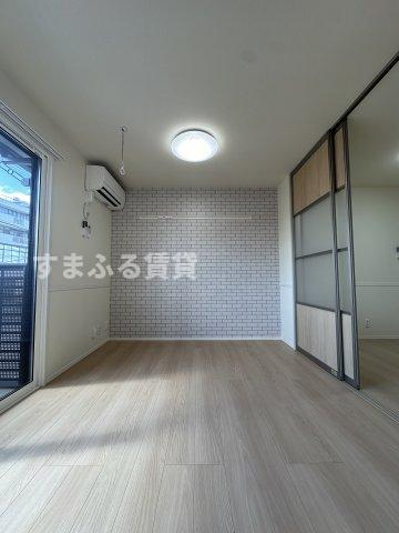 居室・リビング　同仕様（06104-201）