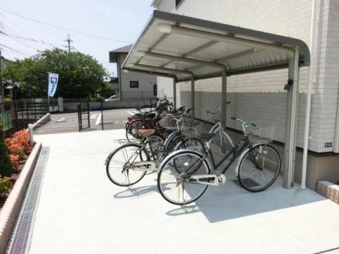 サンリット　その他共有部分　駐輪場