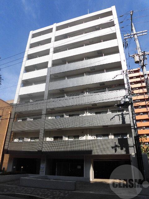 建物外観　地上９階建て♪