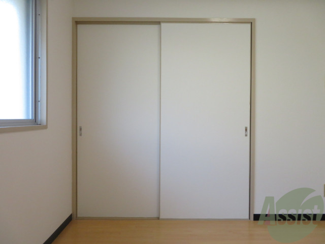 収納　収納はコチラになります。中はどうなっているんでしょう。