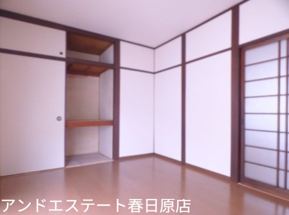 収納　各部屋に収納があります