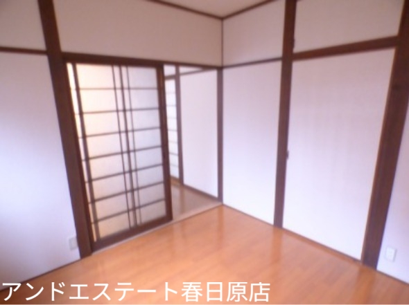 居室・リビング　オールフローリング