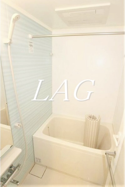 バス・シャワールーム　お風呂（同一仕様）です。