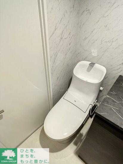 トイレ　お部屋探しは株式会社　タウンハウジング　までお気軽にお問合…