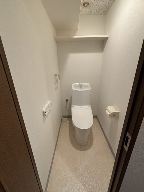 トイレ　２０２５年１１月交換済み♪