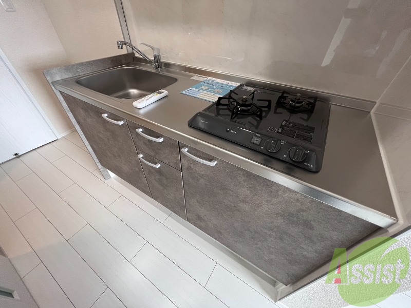 キッチン　こちらはキッチンです。料理するのが楽しみですね。