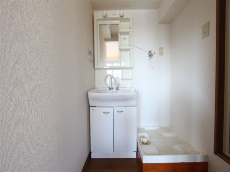 洗面設備　独立洗面台脱衣所