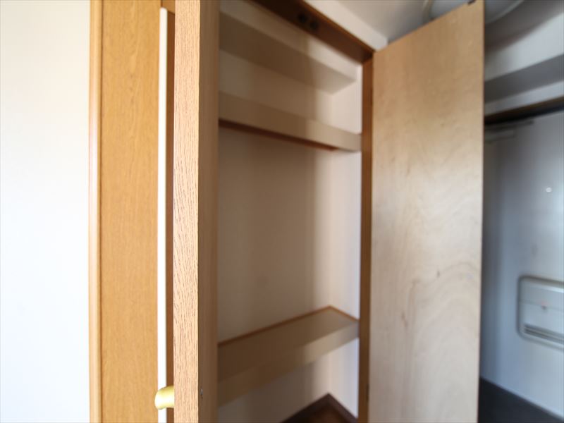 収納　クローゼット付