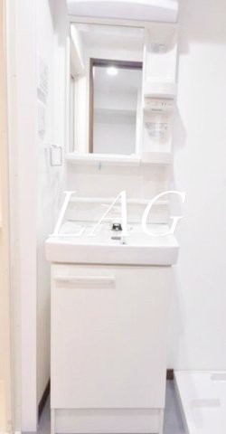 洗面設備　独立洗面台です。