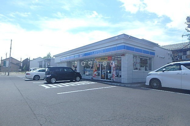 コンビニ　ローソン旭川5条通十五丁目店（コンビニ）まで864m