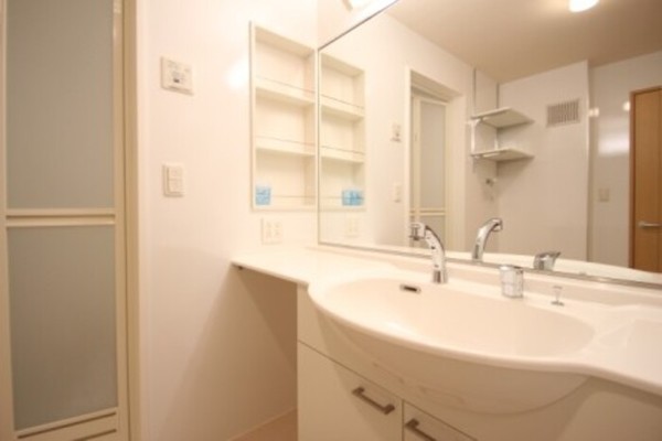 洗面設備　もちろん独立洗面あり