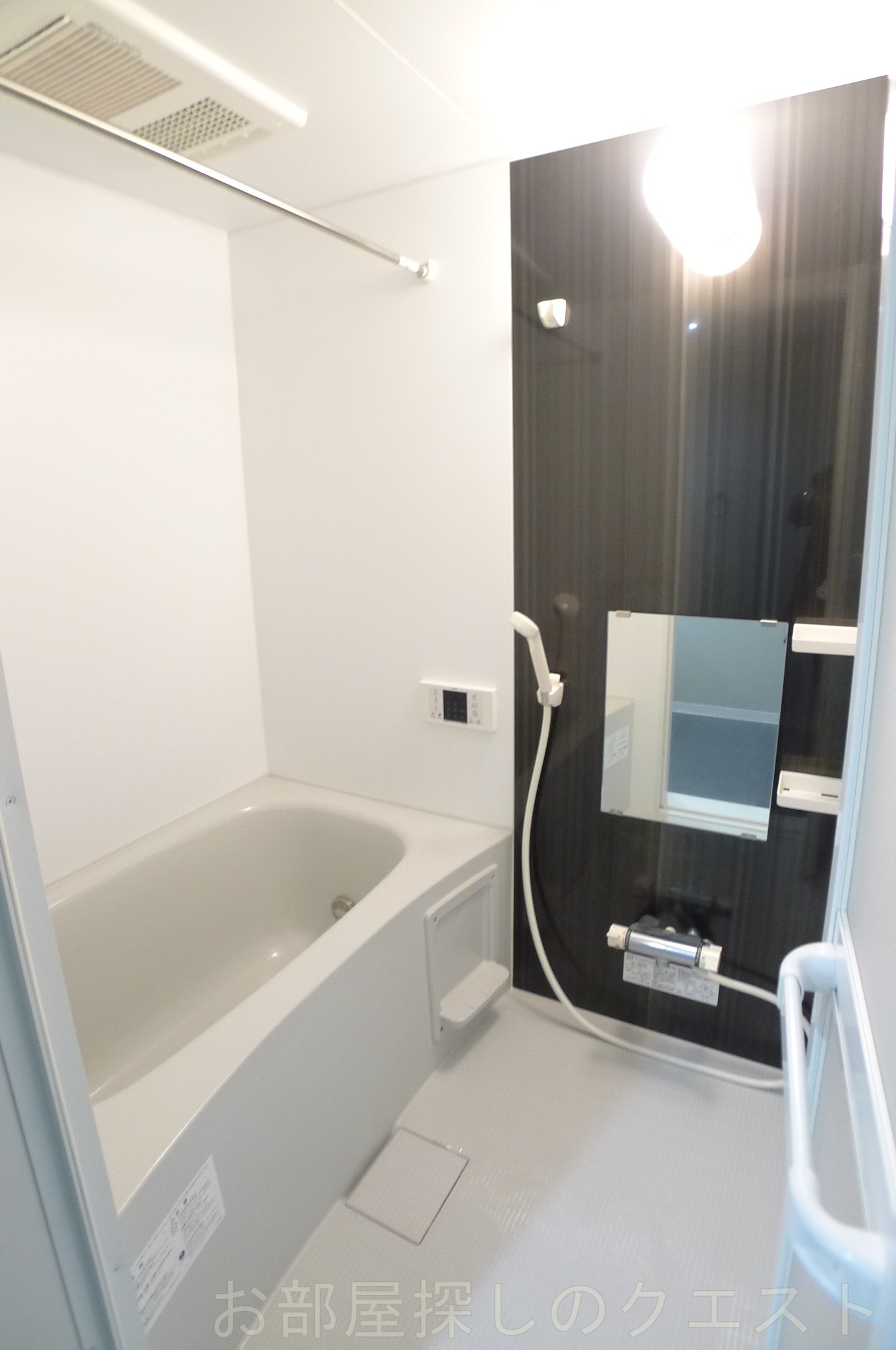 バス・シャワールーム　（写真は同タイプ）