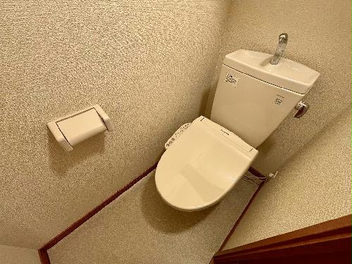 トイレ　設備・仕様は号室により異なる為、現況を優先いたします。