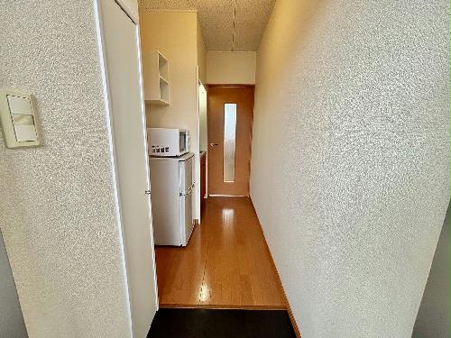 玄関　設備・仕様は号室により異なる為、現況を優先いたします。