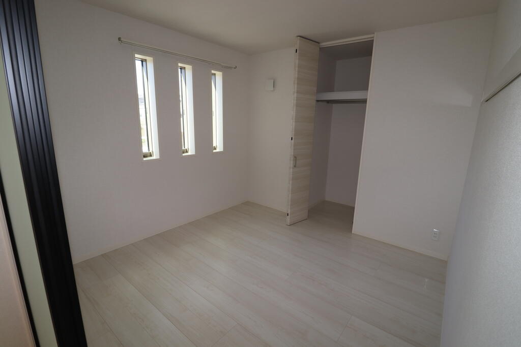 その他部屋・スペース　洋室：画像は同社類似物件の写真