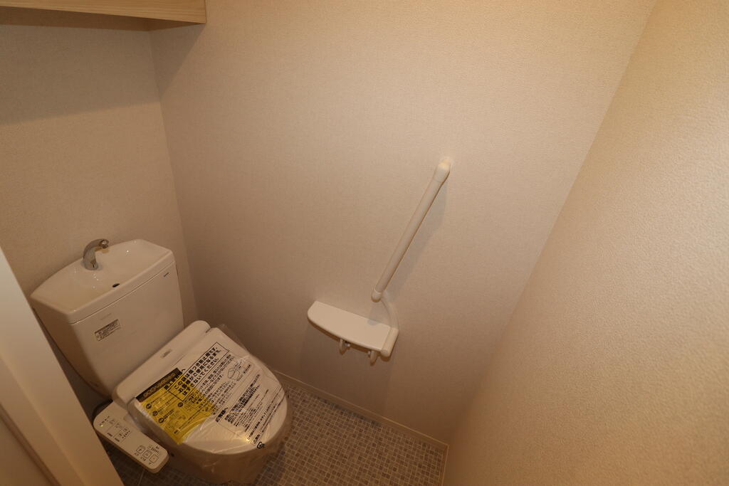 トイレ　トイレ：画像は同社類似物件の写真