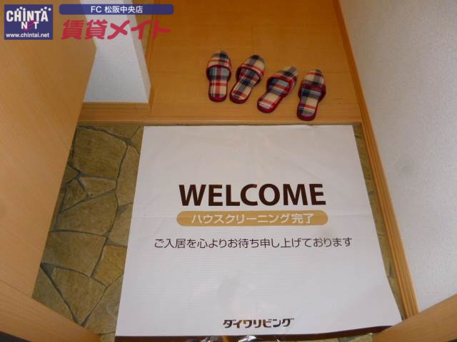 玄関　同型参考写真