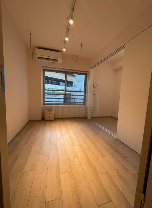 居室・リビング　※別部屋参考写真