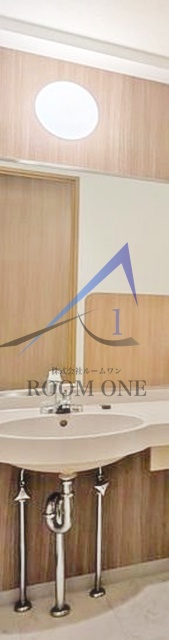 洗面設備　洗面台です。