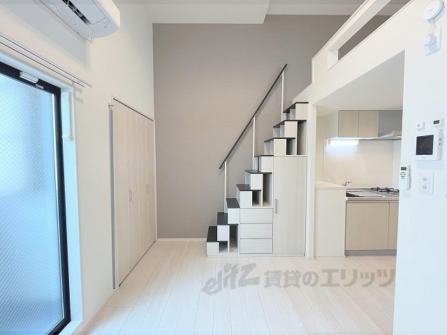 居室・リビング　洋室