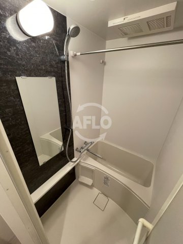 バス・シャワールーム　エスリード中之島クロスゲート　バスルーム