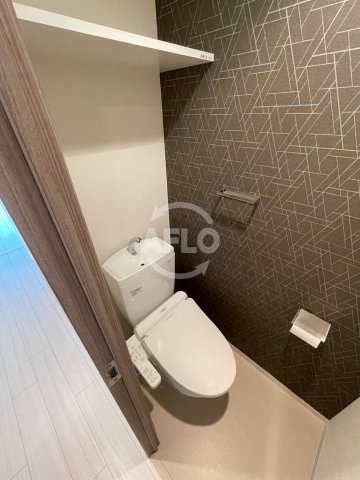 トイレ　エスリード中之島クロスゲート　温水洗浄便座