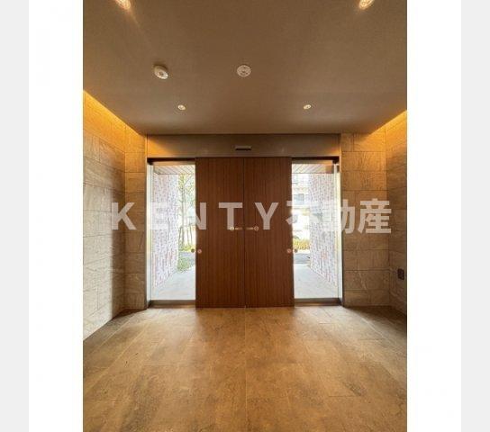 ロビー　建物の内部です