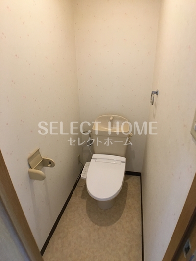 トイレ　ゆったりとした空間のトイレです