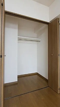 収納　★ハンガーラック付き、上部収納も有り★