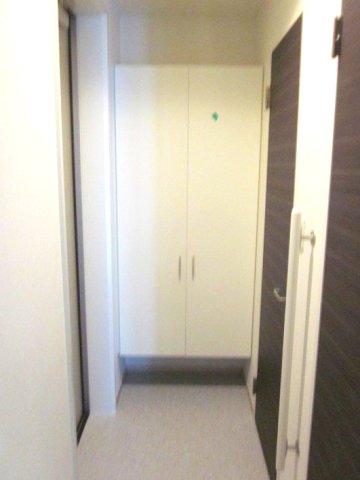 玄関　ゆったりとした玄関です