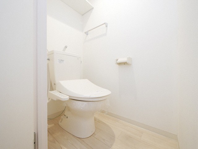 トイレ　いつも清潔・ウォシュレット完備しています♪