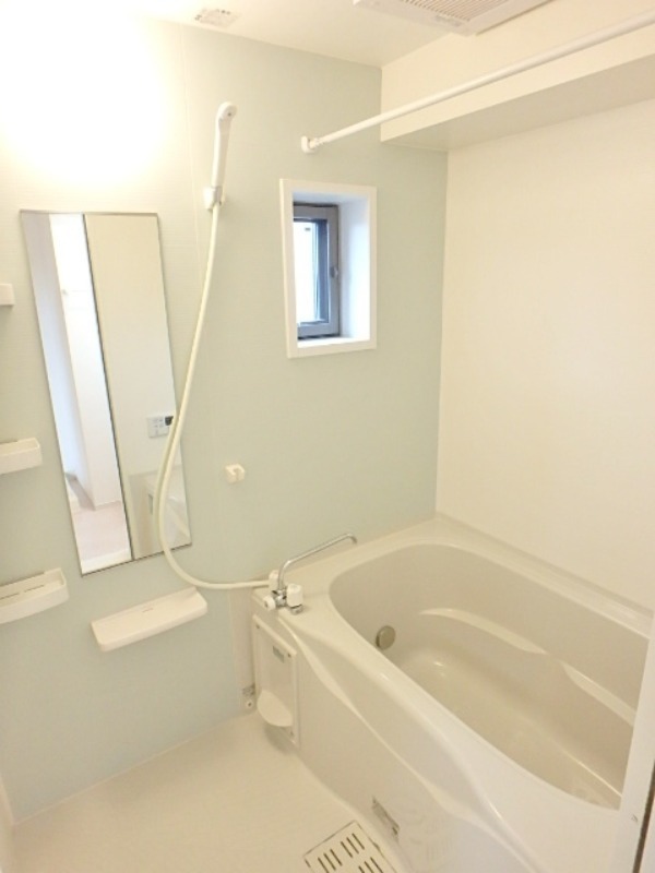 バス・シャワールーム　図面と現状に相違がある場合には現状を優先