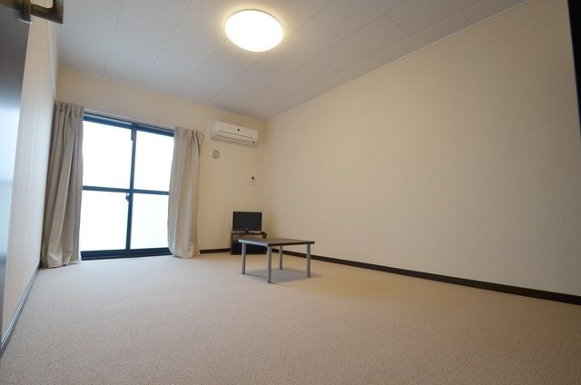 居室・リビング　洋室