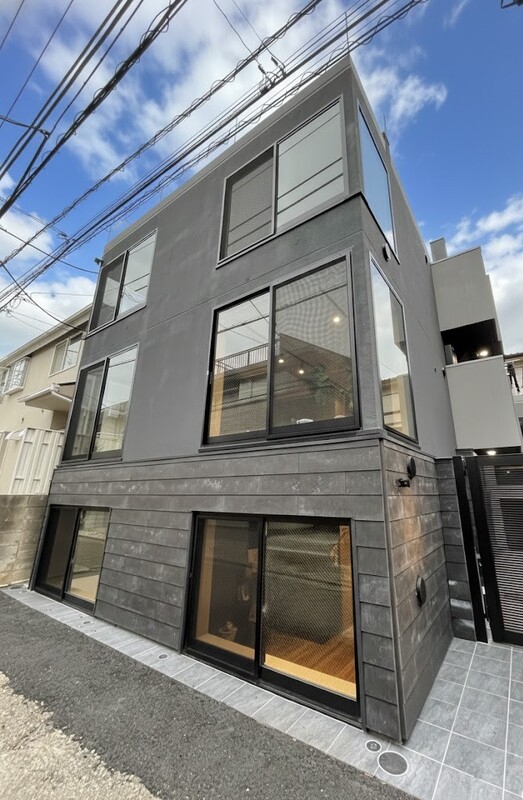 建物外観　スタイリッシュな外観