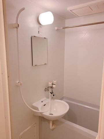 バス・シャワールーム　日々の疲れを癒すお風呂付です