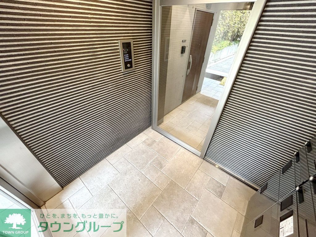 ロビー　★タウンハウジング取り扱い★