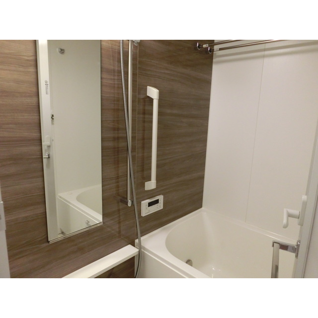 バス・シャワールーム　バス※別部屋参考写真