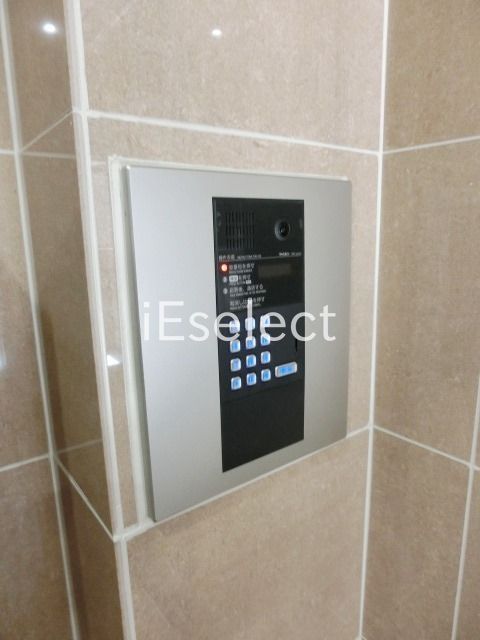 セキュリティ　安心のオートロック付き