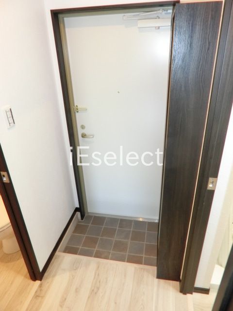 玄関　シューズBOX付きの玄関