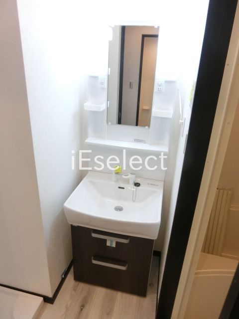 洗面設備　毎日使う洗面台。大切なポイントですね。