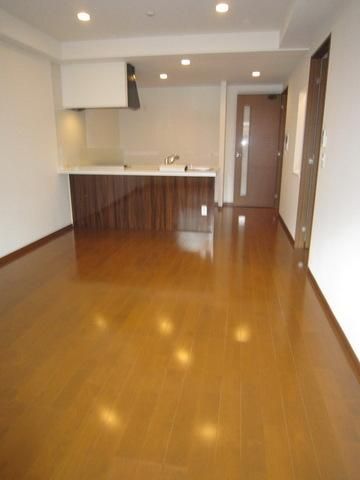 居室・リビング　オールフローリング・日当たり良好