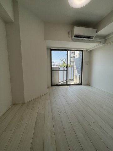 居室・リビング　居室部分