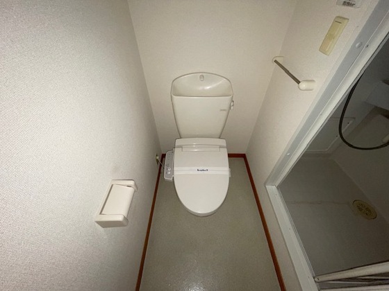 トイレ　※別部屋の写真です