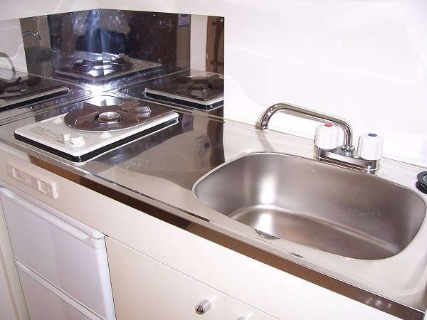 キッチン　※別部屋の写真です