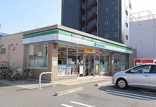 コンビニ　ファミリーマート 大今里西一丁目店（コンビニ）まで326m