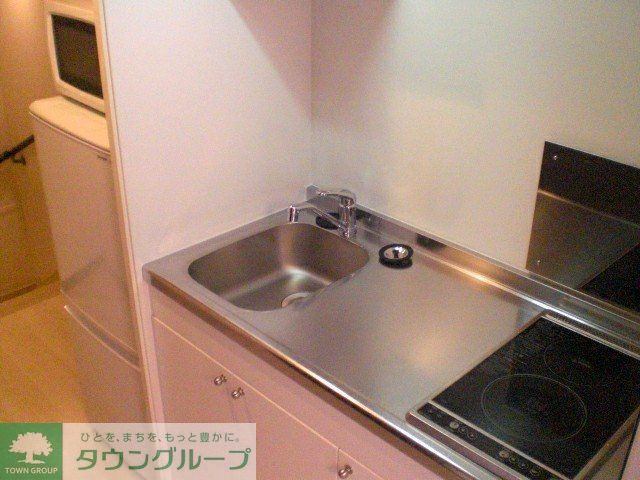 キッチン　IHクッキングヒーター付き